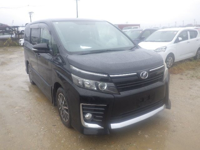 2014 Toyota Voxy