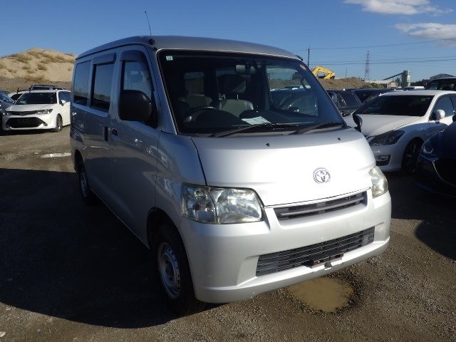 2019 Toyota Townace V