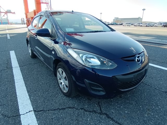 2012 Mazda Demio