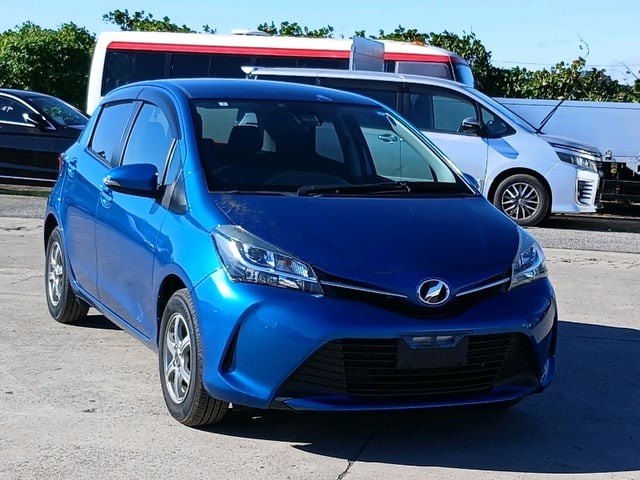 2015 Toyota Vitz