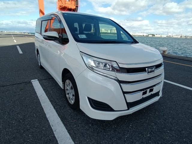 2021 Toyota Noah