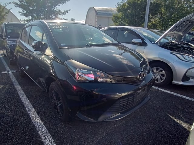 2015 Toyota Vitz