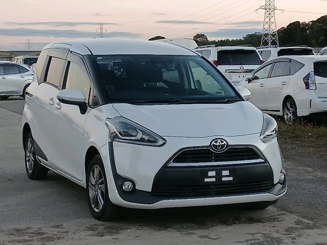 2016 Toyota Sienta