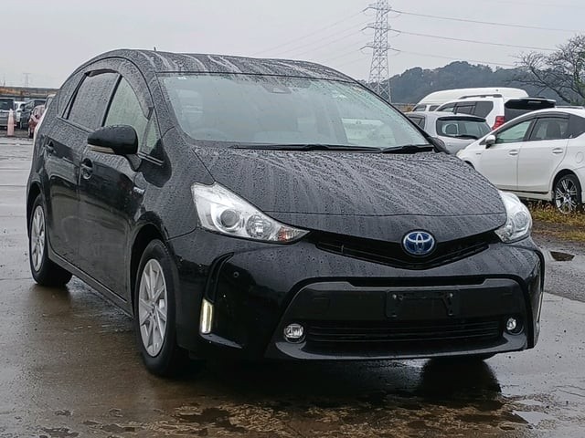2018 Toyota Prius Alpha