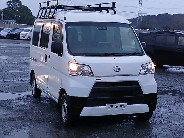 2018 Daihatsu Hijet Cargo