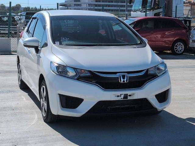 2015 Honda FIT HV