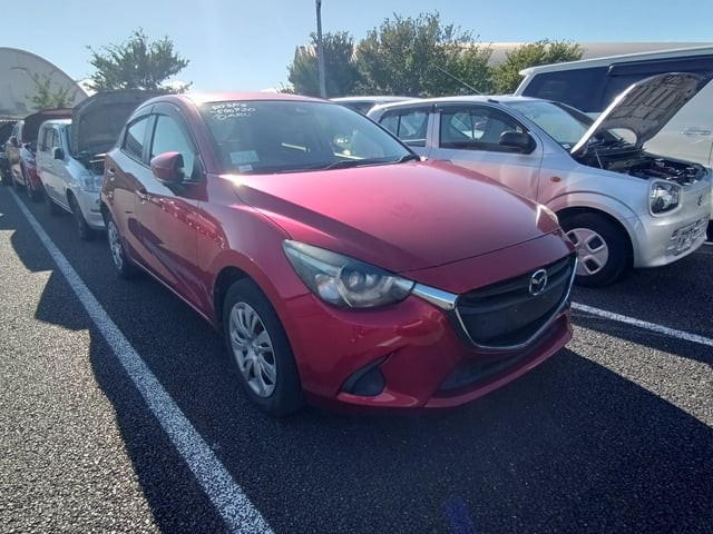 2017 Mazda Demio