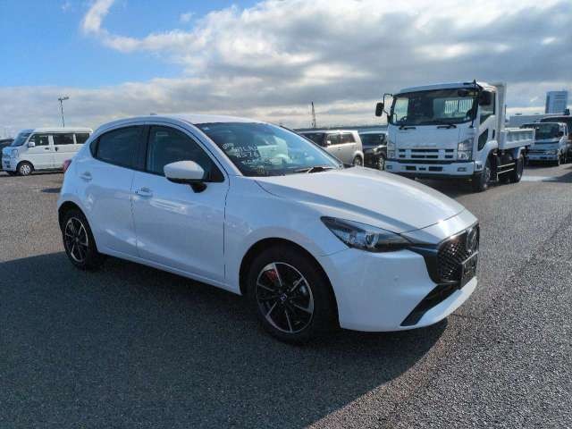 2024 Mazda MAZDA2