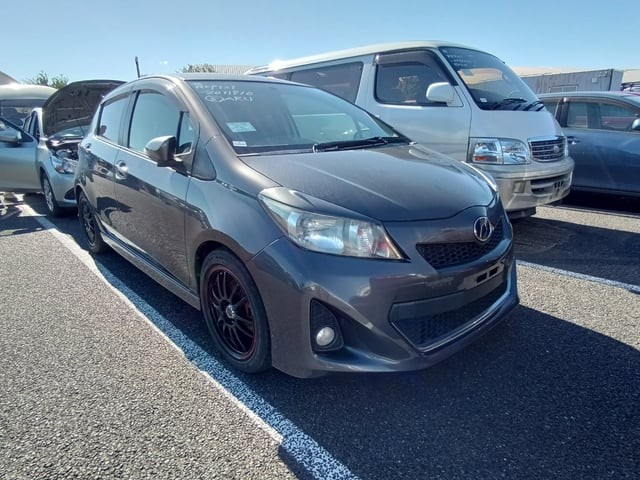 2012 Toyota Vitz