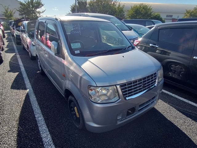 2011 Mitsubishi EK-Wagon
