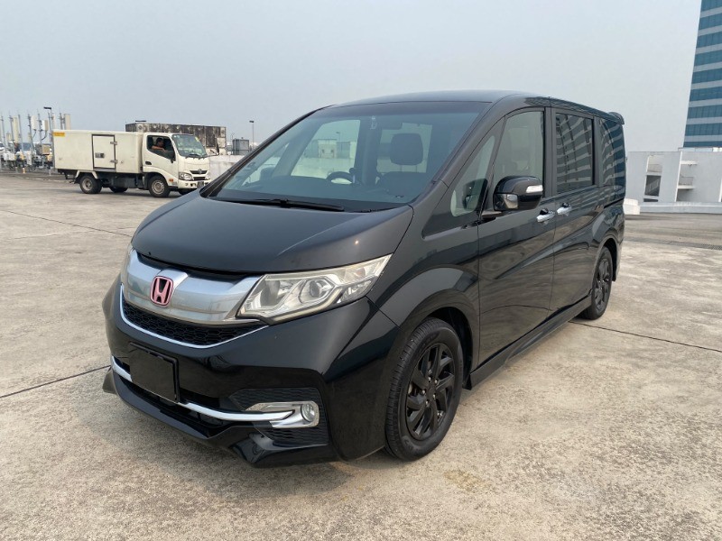 2016 Honda Step Wagon