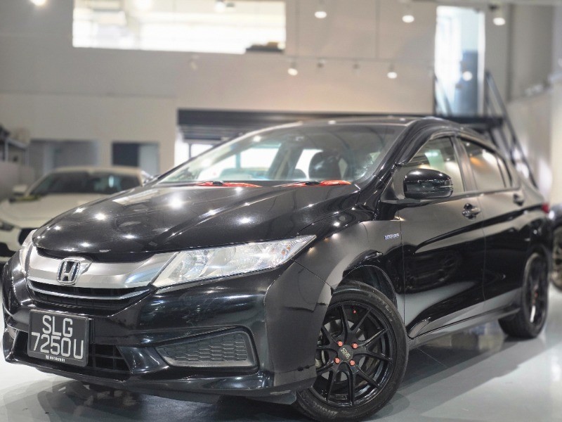 2016 Honda Grace HV