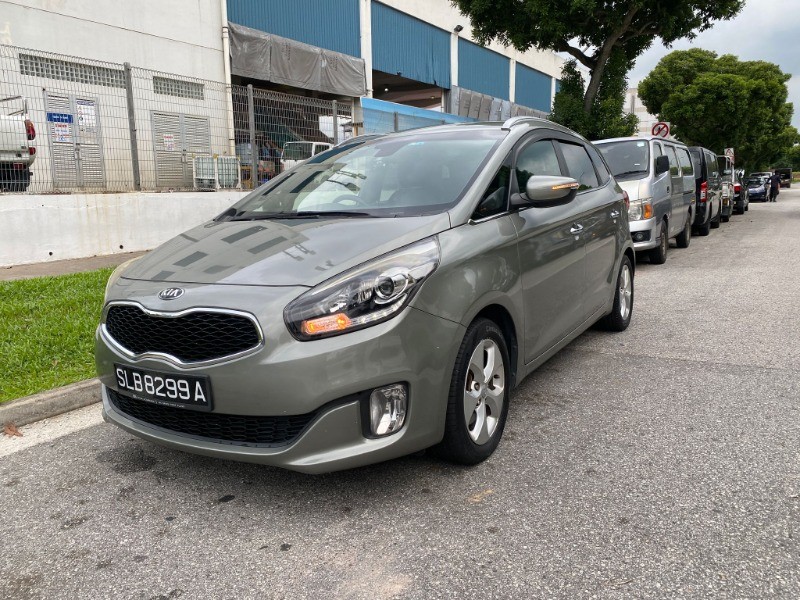 2015 KIA Carens