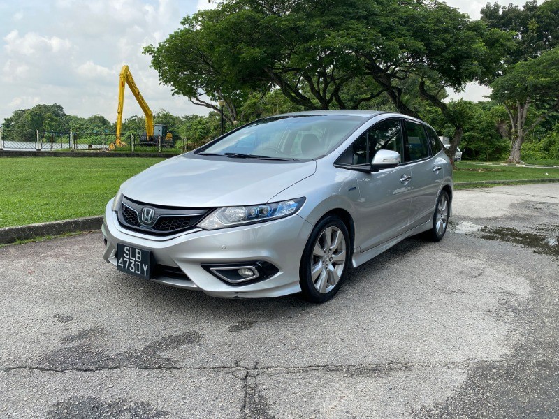 2015 Honda Jade HV