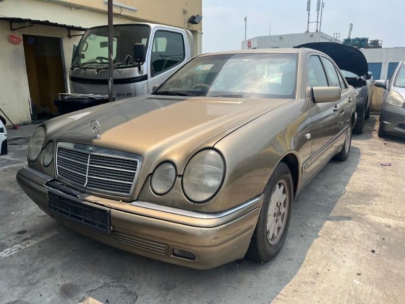 1996 Mercedes-Benz E Class