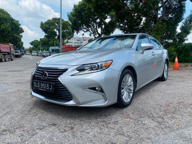 2016 Lexus ES