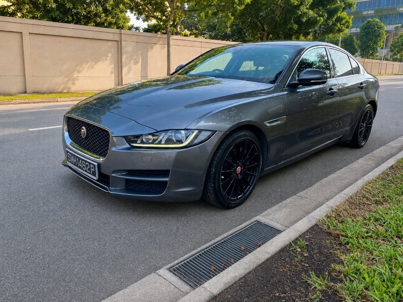 2016 Jaguar XE