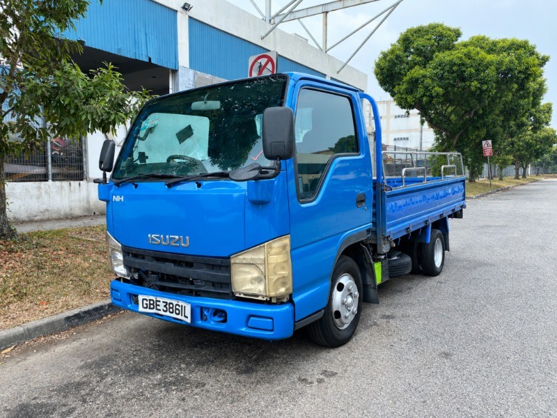 2015 Isuzu ELF