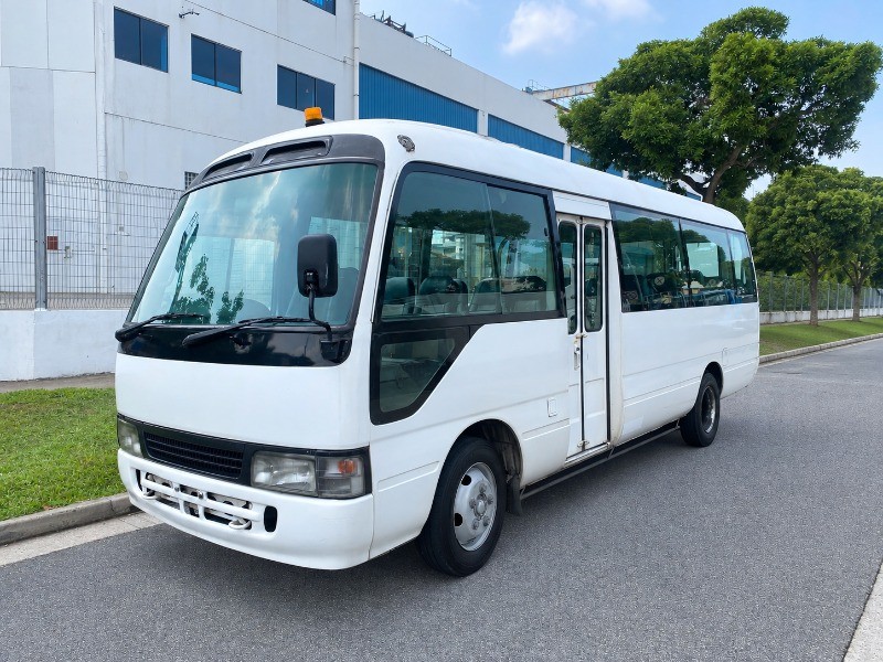 2006 Toyota Coaster