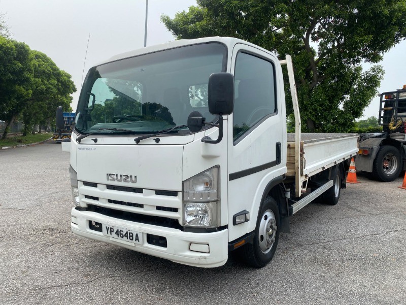 2016 Isuzu ELF