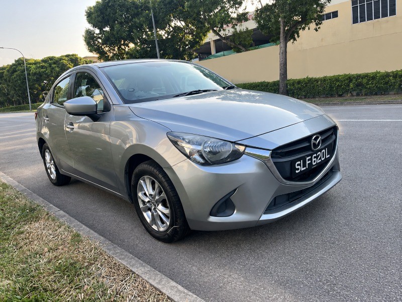 2016 Mazda MAZDA2