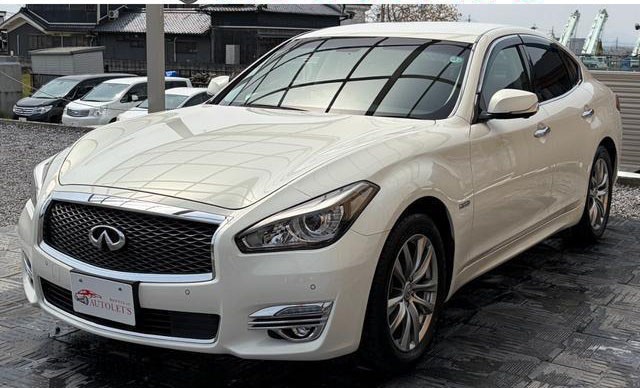 2015 Nissan Fuga HV