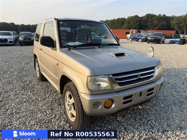 2004 Mitsubishi Pajero Mini