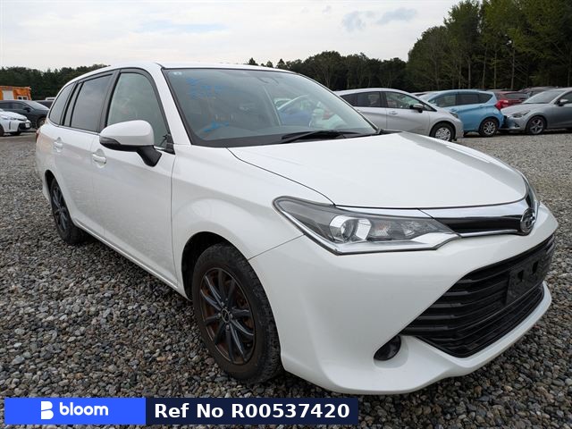 2015 Toyota Fielder