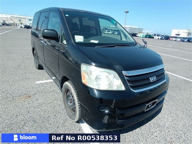 2007 Toyota Noah