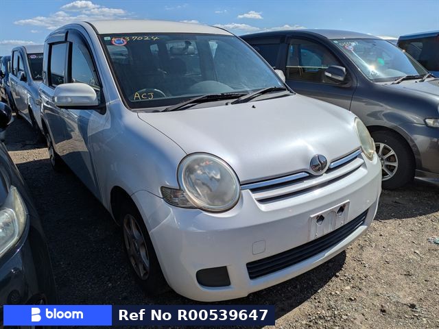 2010 Toyota Sienta