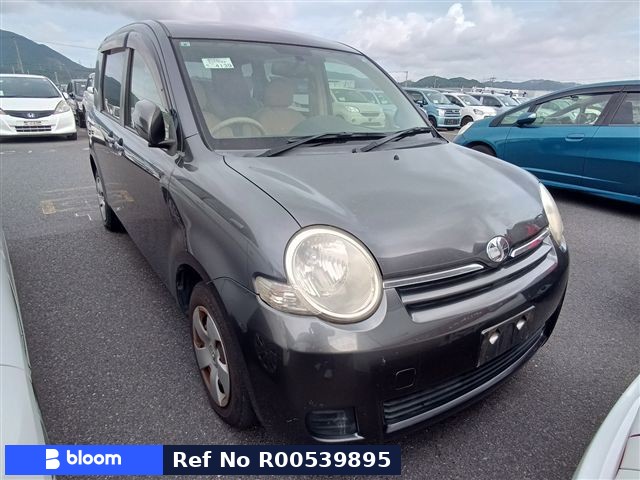 2011 Toyota Sienta