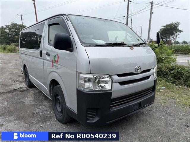 2014 Toyota Hiace V