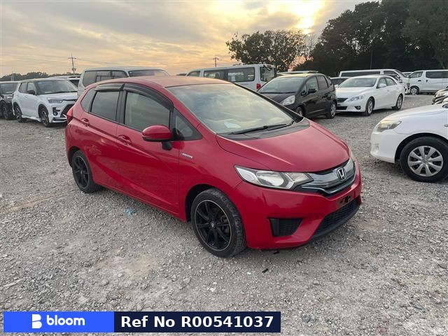 2014 Honda FIT HV