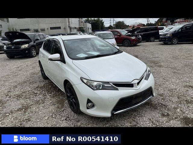 2013 Toyota Auris