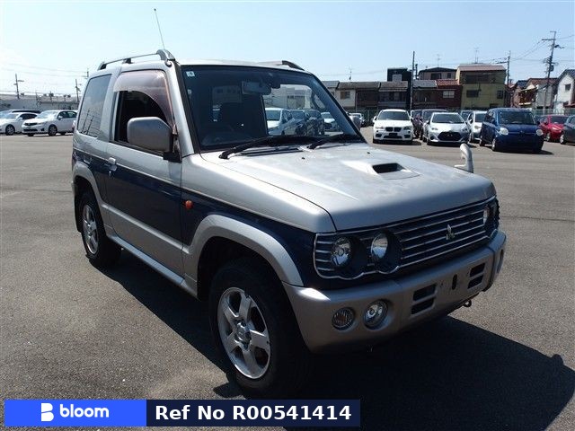 2001 Mitsubishi Pajero Mini