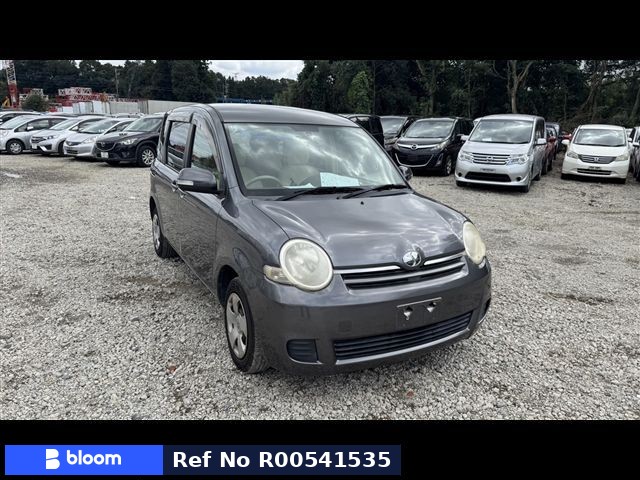 2009 Toyota Sienta