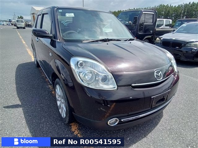 2011 Mazda Verisa