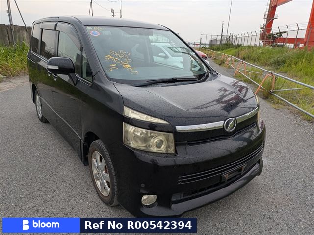 2007 Toyota Voxy