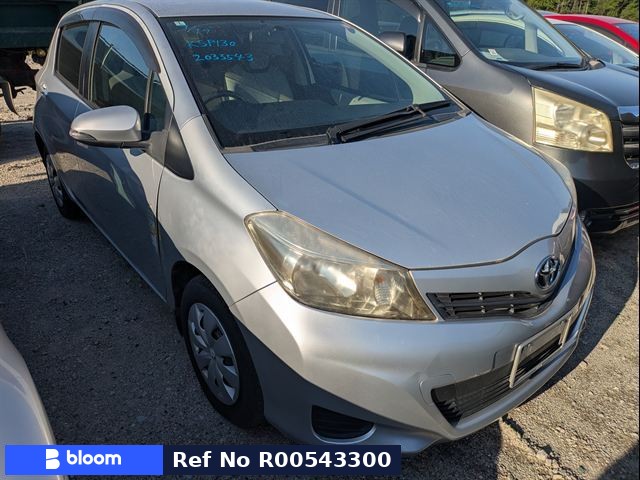 2011 Toyota Vitz
