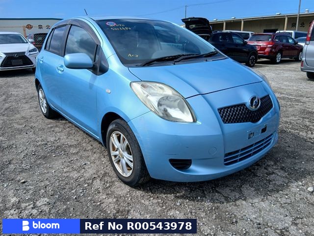 2005 Toyota Vitz