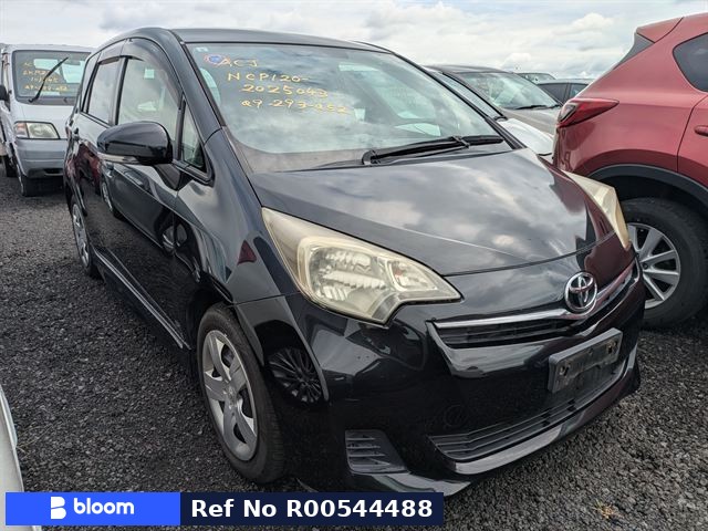 2011 Toyota Ractis