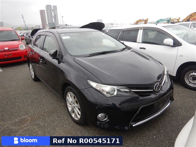 2012 Toyota Auris