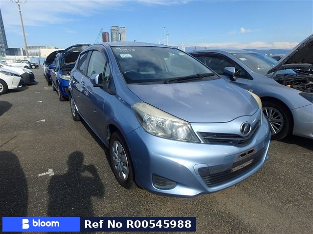 2011 Toyota Vitz