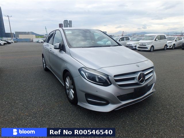 2017 Mercedes-Benz B180