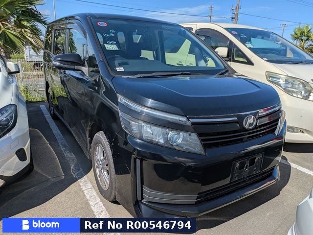 2014 Toyota Voxy