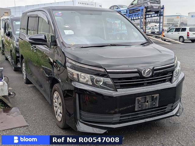 2014 Toyota Voxy
