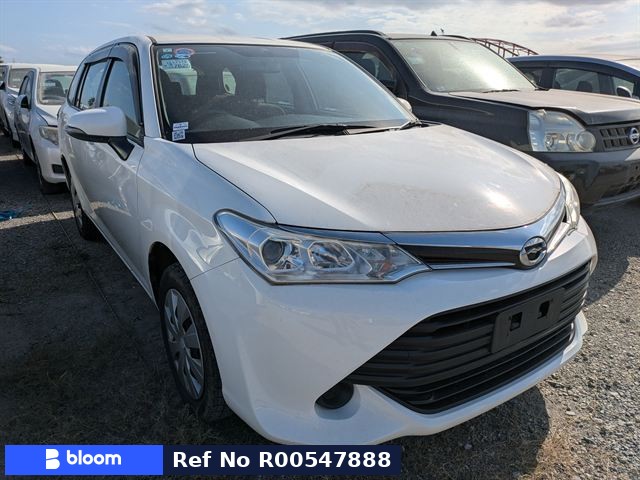 2015 Toyota Fielder
