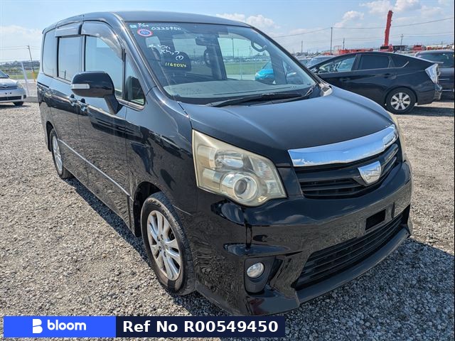 2010 Toyota Noah