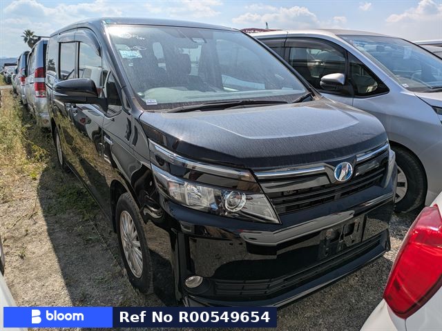 2016 Toyota Voxy HV