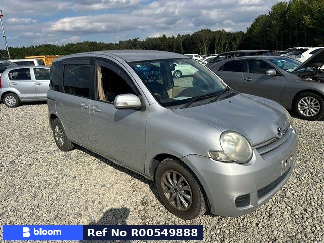 2011 Toyota Sienta